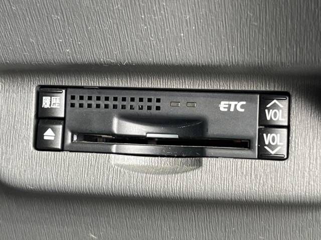 Toyota PRIUS 2010-07 180592-4