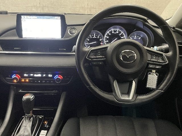 Mazda ATENZA WAGON 2018-07 4682-2