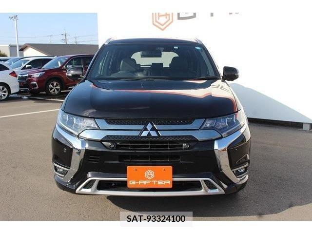 Mitsubishi OUTLANDER PHEV 2018-10 220358-5