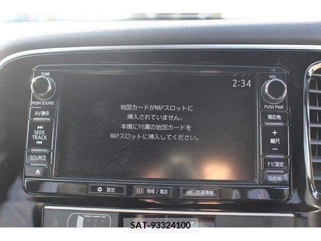 Mitsubishi OUTLANDER PHEV 2018-10 220358-1