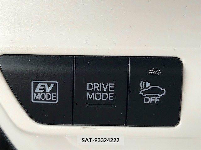 Toyota PRIUS 2017-09 377443-21