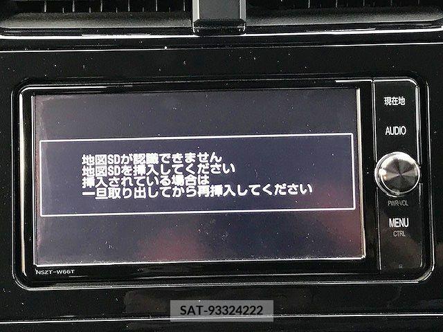 Toyota PRIUS 2017-09 377443-4