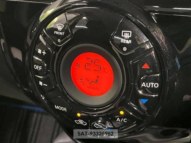 Nissan NOTE 2018-08 298121-7