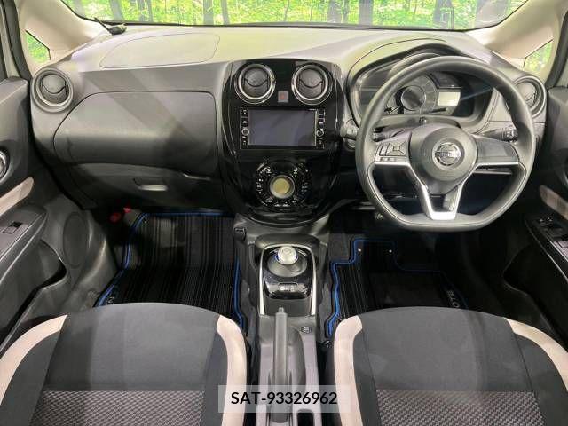 Nissan NOTE 2018-08 298121-1
