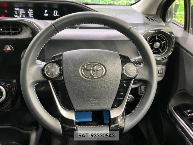 Toyota AQUA 2017-08 211770-11