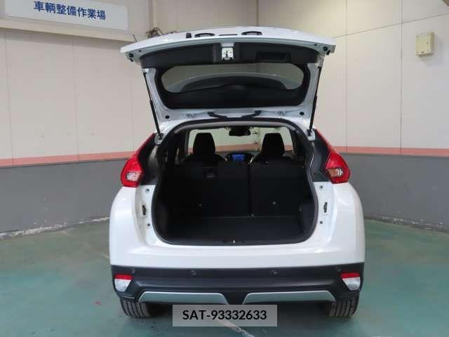 Mitsubishi ECLIPSE CROSS 2018-12 303773-7