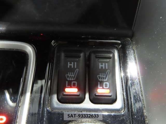 Mitsubishi ECLIPSE CROSS 2018-12 303773-19