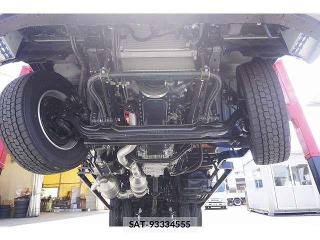 Mitsubishi FIGHTER 2024-01 426896-15
