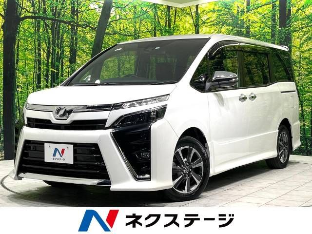 Toyota VOXY 2020-01 21696-0