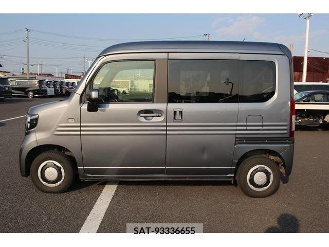 Honda N-VAN 2019-07 329854-9
