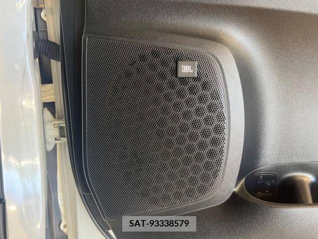 Toyota ALPHARD 2017-03 381123-6