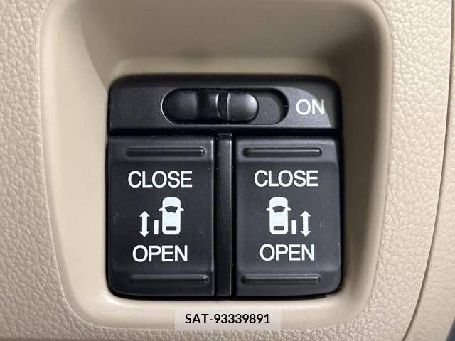 Honda N BOX 2016-02 280605-6