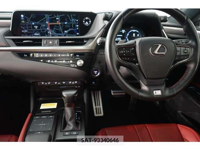 Lexus ES 2021-05 353969-18
