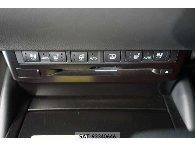 Lexus ES 2021-05 353969-11
