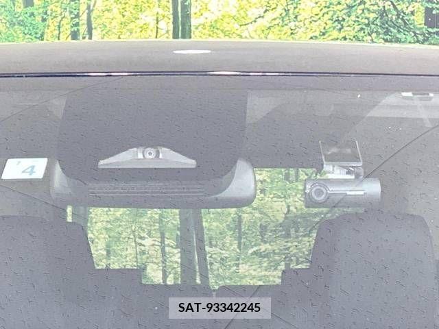 Toyota NOAH 2023-04 207044-2