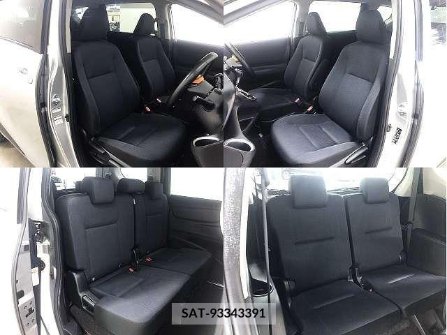 Toyota SIENTA 2017-03 298378-6
