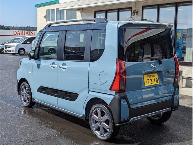 Daihatsu TANTO 2022-10 2858-9