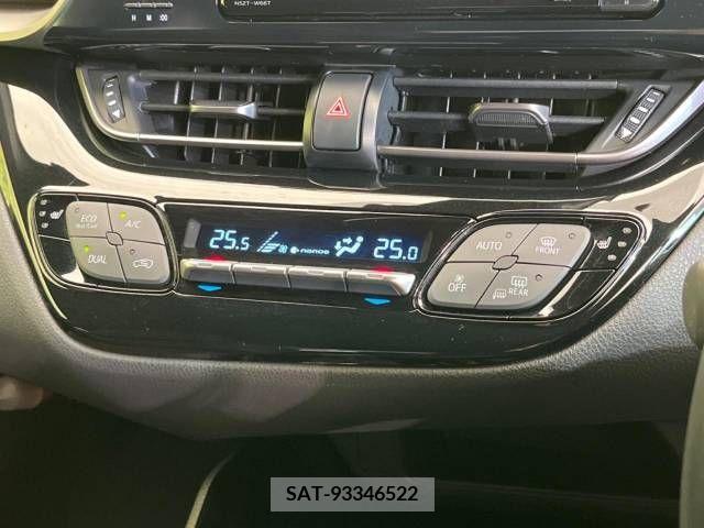 Toyota C-HR 2017-08 210640-7