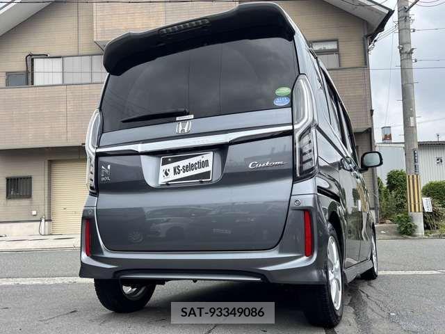Honda N BOX CUSTOM 2017-09 381180-2
