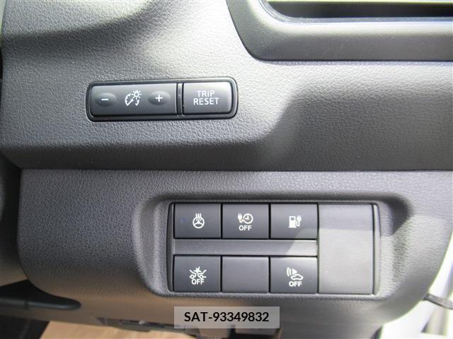 Nissan LEAF 2019-01 297891-19