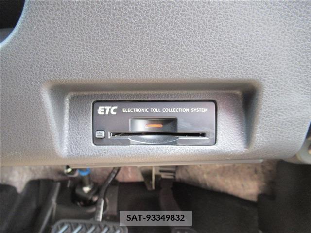 Nissan LEAF 2019-01 297891-17