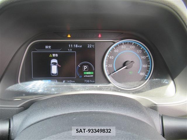 Nissan LEAF 2019-01 297891-11
