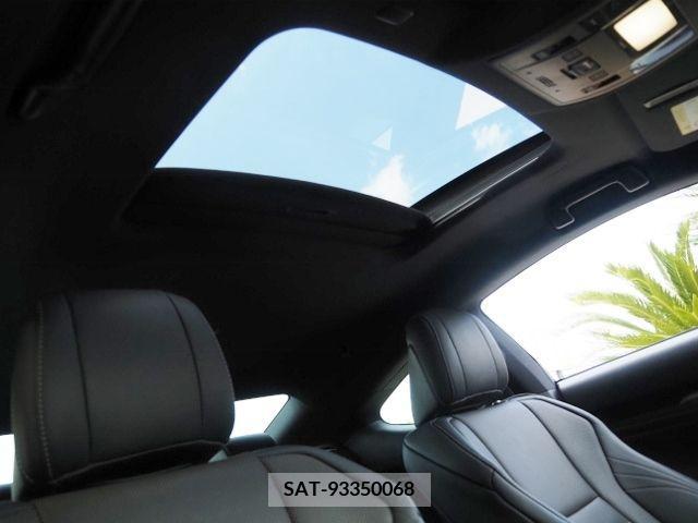 Lexus RC 2021-05 242410-8