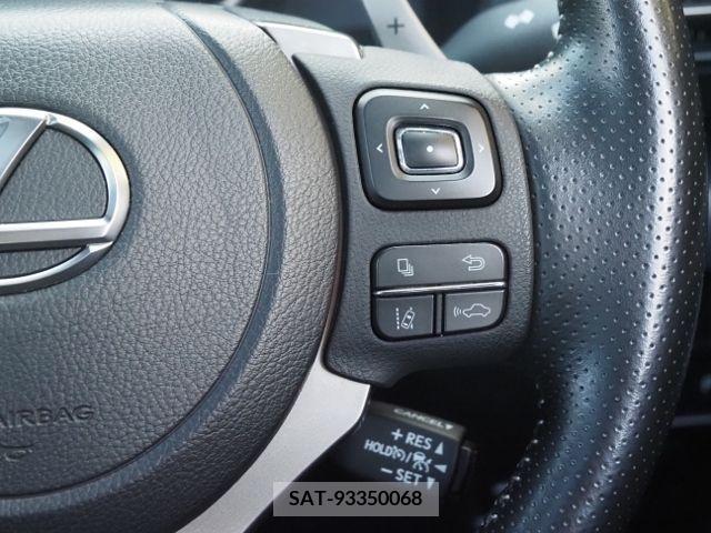 Lexus RC 2021-05 242410-18