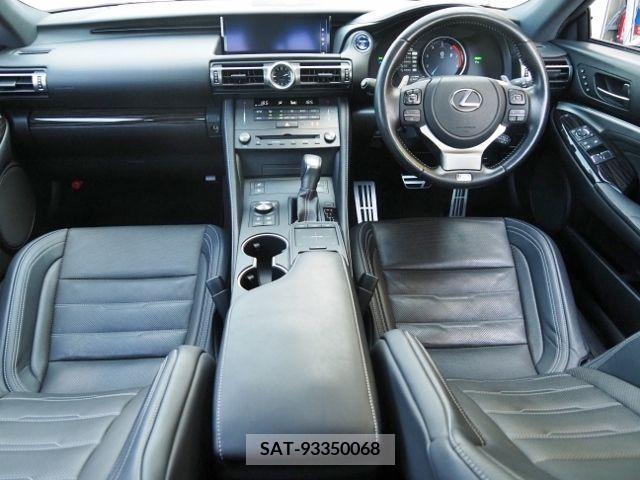 Lexus RC 2021-05 242410-12