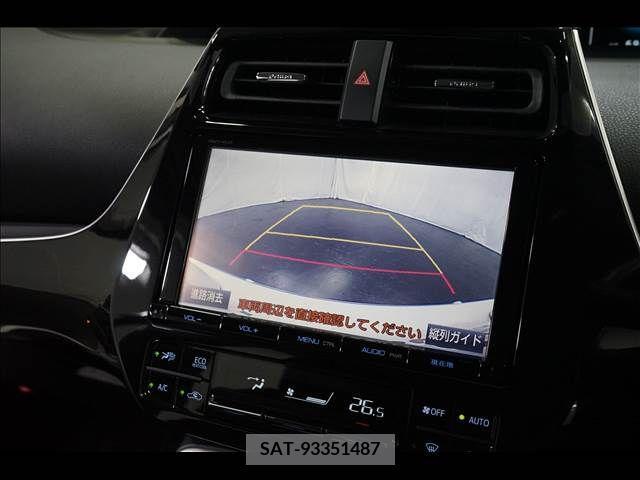Toyota PRIUS 2017-06 366677-5