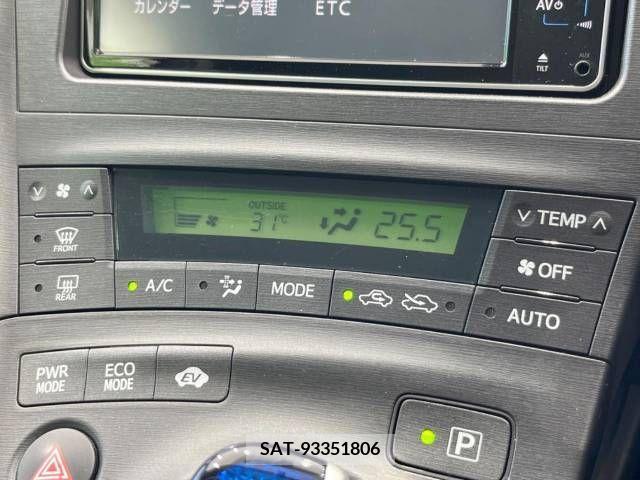 Toyota PRIUS 2010-03 328427-4