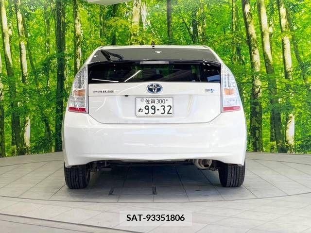 Toyota PRIUS 2010-03 328427-15