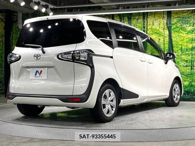 Toyota SIENTA 2019-06 340157-17