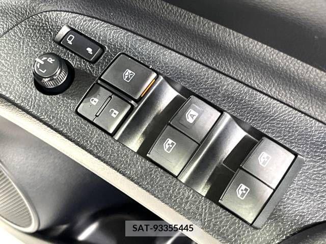 Toyota SIENTA 2019-06 340157-7