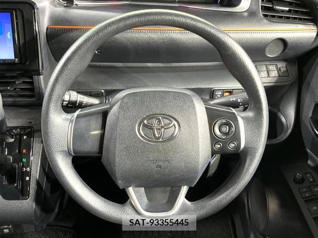 Toyota SIENTA 2019-06 340157-11