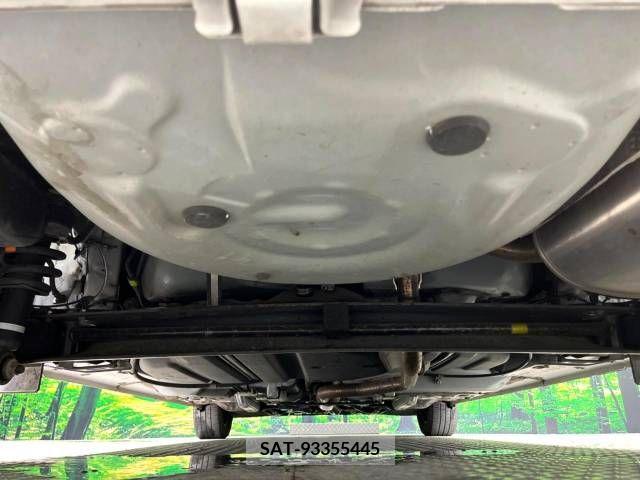 Toyota SIENTA 2019-06 340157-19