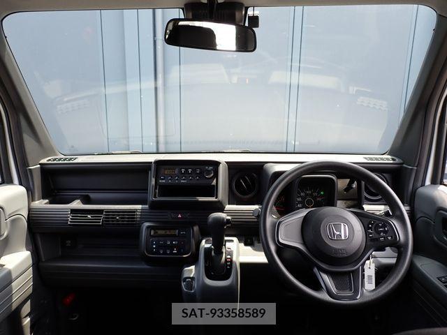 Honda N-VAN 2020-02 307964-1