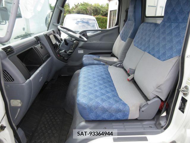 Mitsubishi CANTER 2006-12 202843-11