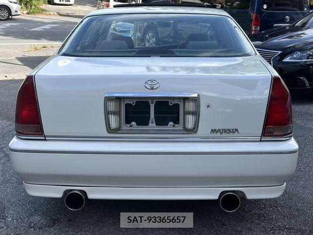 Toyota CROWN MAJESTA 1998-11 202700-3