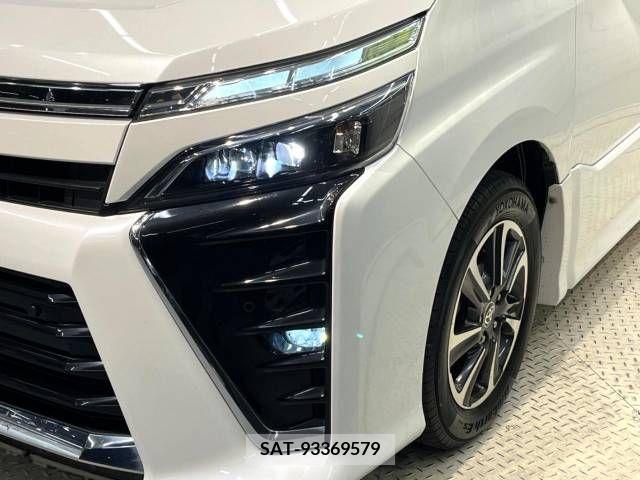 Toyota VOXY 2019-03 224929-13