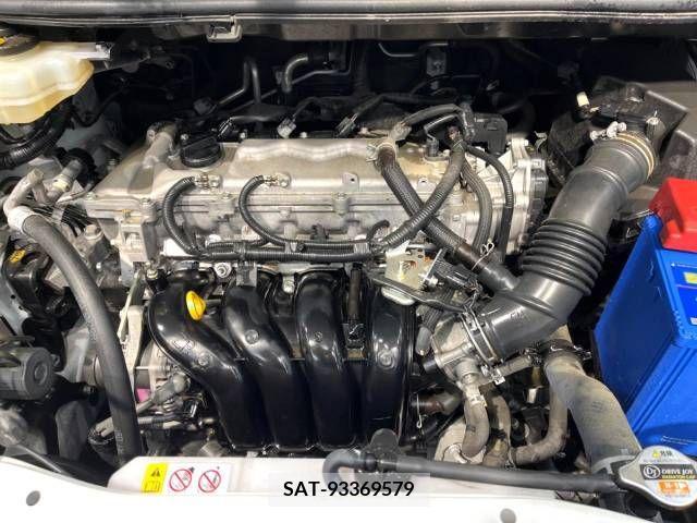 Toyota VOXY 2019-03 224929-19