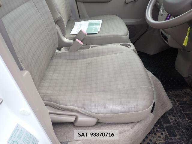Suzuki EVERY 2014-06 301774-17