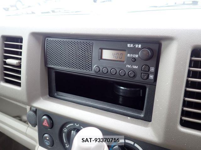 Suzuki EVERY 2014-06 301774-12