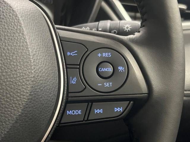 Toyota COROLLA CROSS 2023-06 184700-4