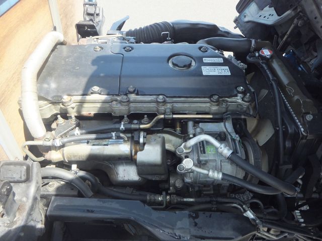 Isuzu ELF TRUCK 2002-12 3779-19