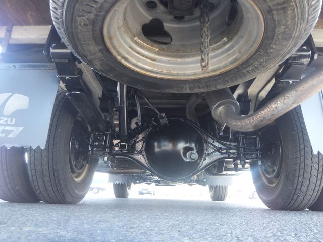Isuzu ELF TRUCK 2002-12 3779-27