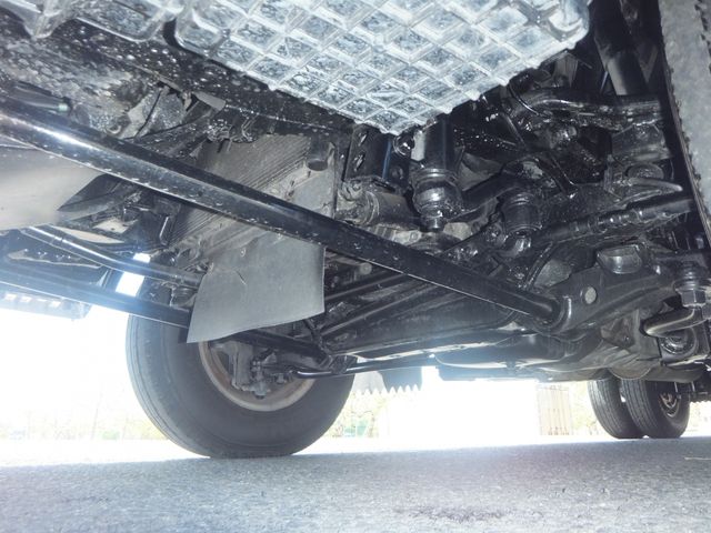 Isuzu ELF TRUCK 2002-12 3779-24