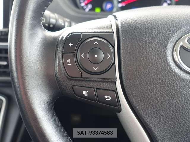 Toyota VOXY 2014-12 205391-17