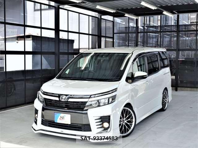 Toyota VOXY 2014-12 205391-3