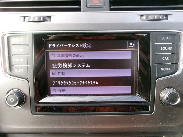 VolksWagen GOLF 2013-08 26960-22